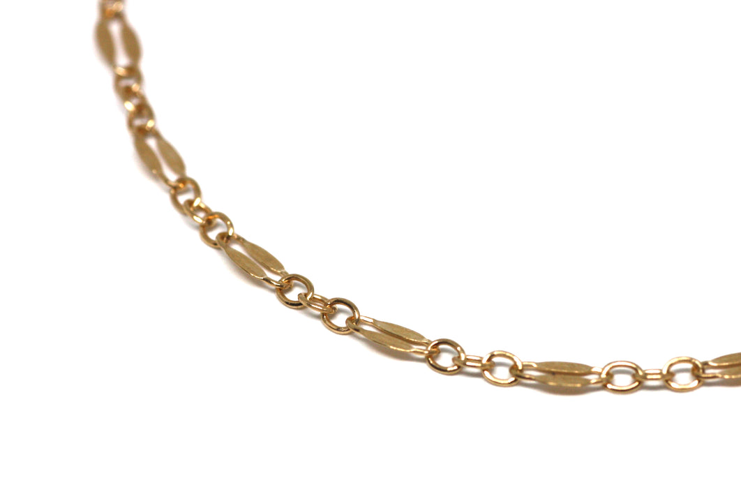 Flat Oval Links Gold Chain Bracelet